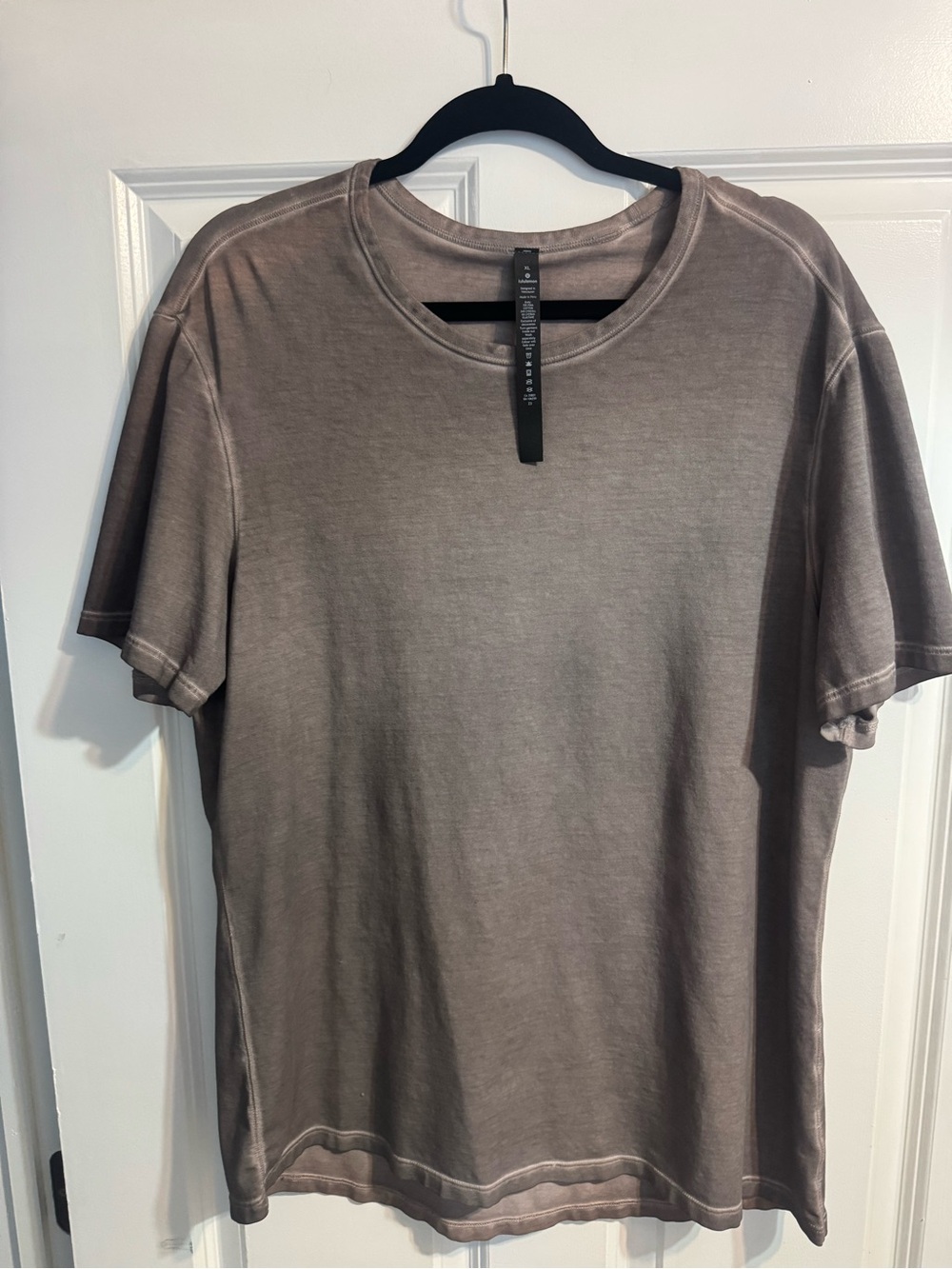 lululemon athletica Men's Crew Tee in Taupe Brown
